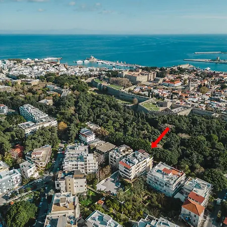 Parkapart Rhodes Town Apartment