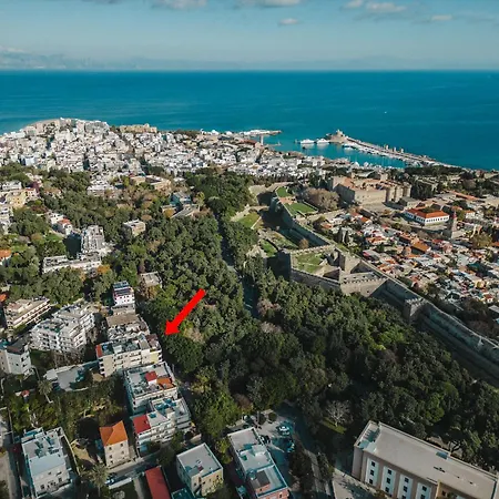 Parkapart Rhodes Town Apartment